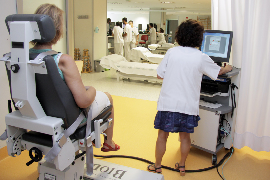 Esta imagen ilustra que: Son Espases amplia l’oferta formativa especialitzada, de manera que podrà formar residents de Rehabilitació