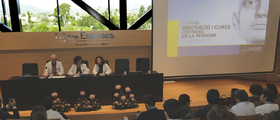 Esta imagen ilustra que: Son Espases acoge una jornada para dar visibilidad a proyectos innovadores en el ámbito de los cuidados de enfermería