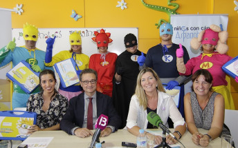 Sis superherois arriben a Son Espases per acompanyar els infants amb càncer durant el tractament