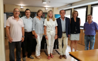 La consellera de Salut rep l’equip de la Unitat de Cirurgia Oncològica Peritoneal 