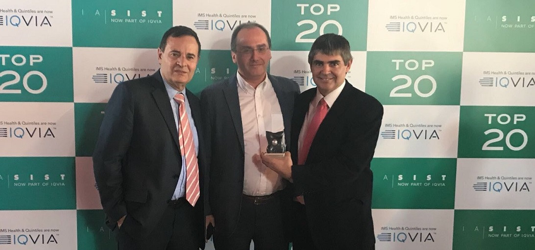 Esta imagen ilustra que: L’Àrea de Digestiu obté el Premi Top 20