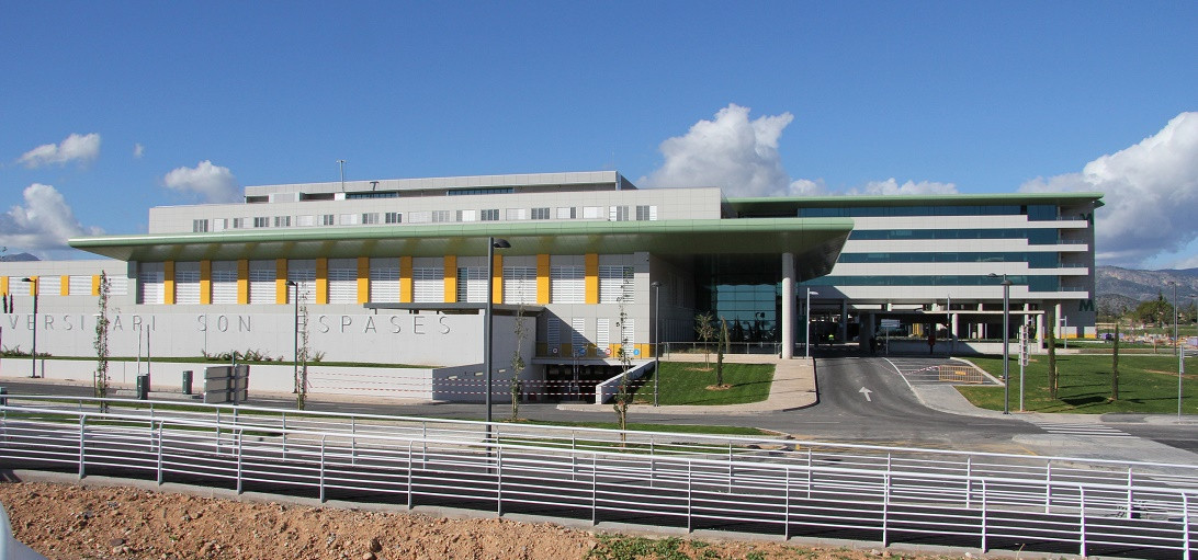 Esta imagen ilustra que: Son Espases suspende temporalmente los permisos y vacaciones concedidos al personal del Hospital