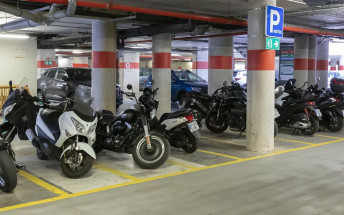 L’Hospital amplia les places d’aparcament per a motocicletes fins arribar a les 210