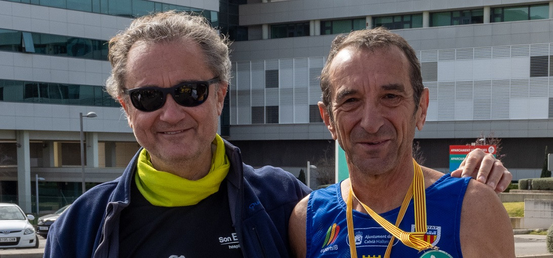 Esta imagen ilustra que: 420 corredores participan en la Quinta Cursa Son Espases