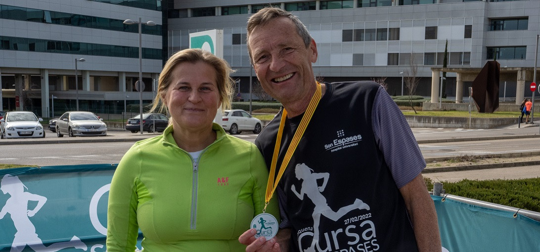 Esta imagen ilustra que: 420 corredores participan en la Quinta Cursa Son Espases