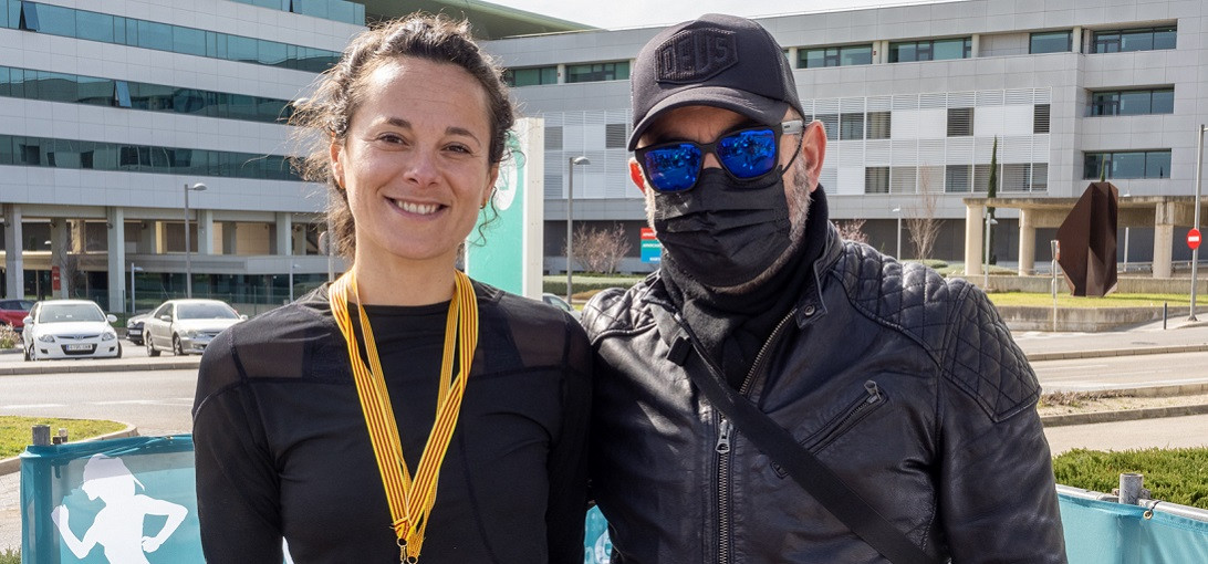 Esta imagen ilustra que: 420 corredores participan en la Quinta Cursa Son Espases