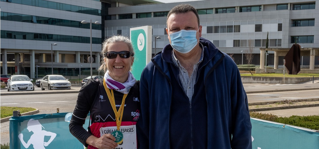 Esta imagen ilustra que: 420 corredores participan en la Quinta Cursa Son Espases