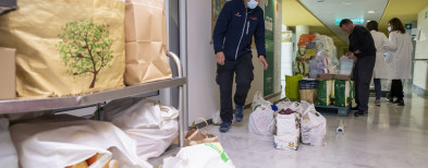 Son Espases recull més de tres tones d’aliments i de productes de primera necessitat per al poble ucraïnès 