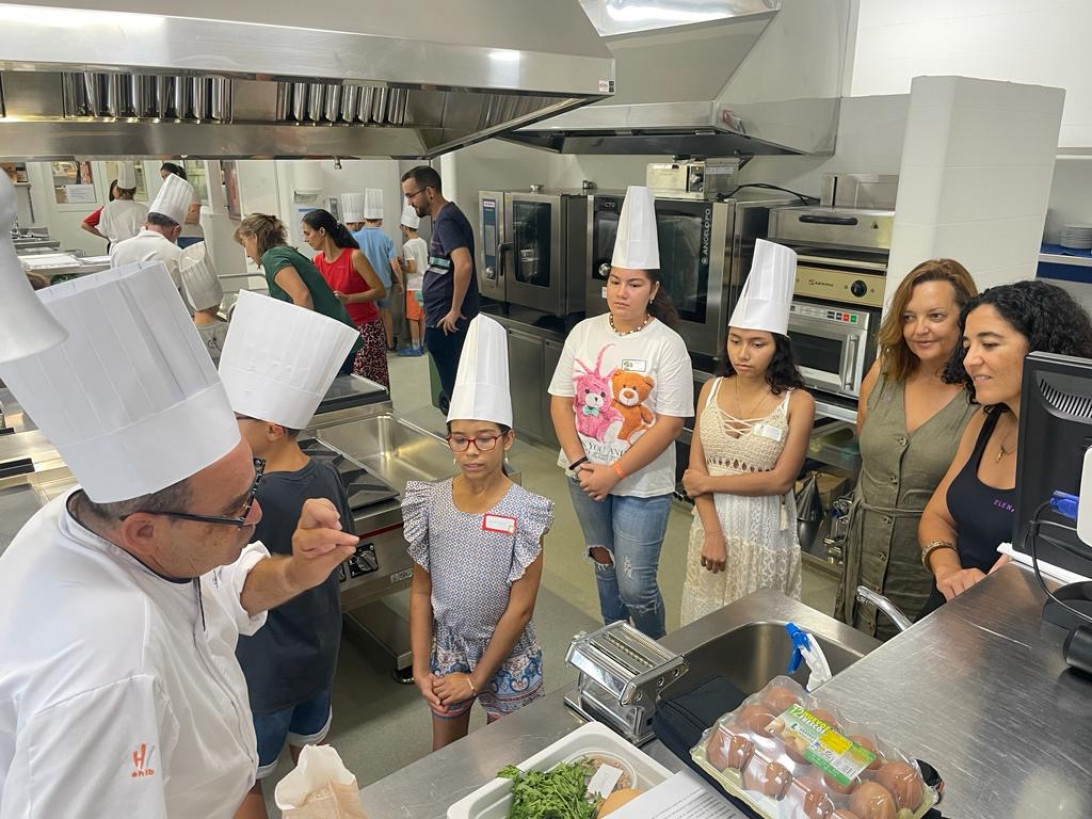 Esta imagen ilustra que: La Unidad de Urología Pediátrica de Son Espases ha atendido a unos 10.000 niños de Balears desde que se puso en funcionamiento