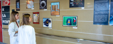 Son Espases inaugura la exposición «Un clic a la mente» con fotografías de jóvenes que expresan sus emociones y pensamientos sobre la salud mental