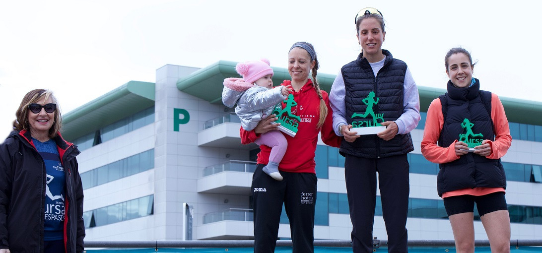 Esta imagen ilustra que: 657 corredores participan en la VII Carrera Son Espases