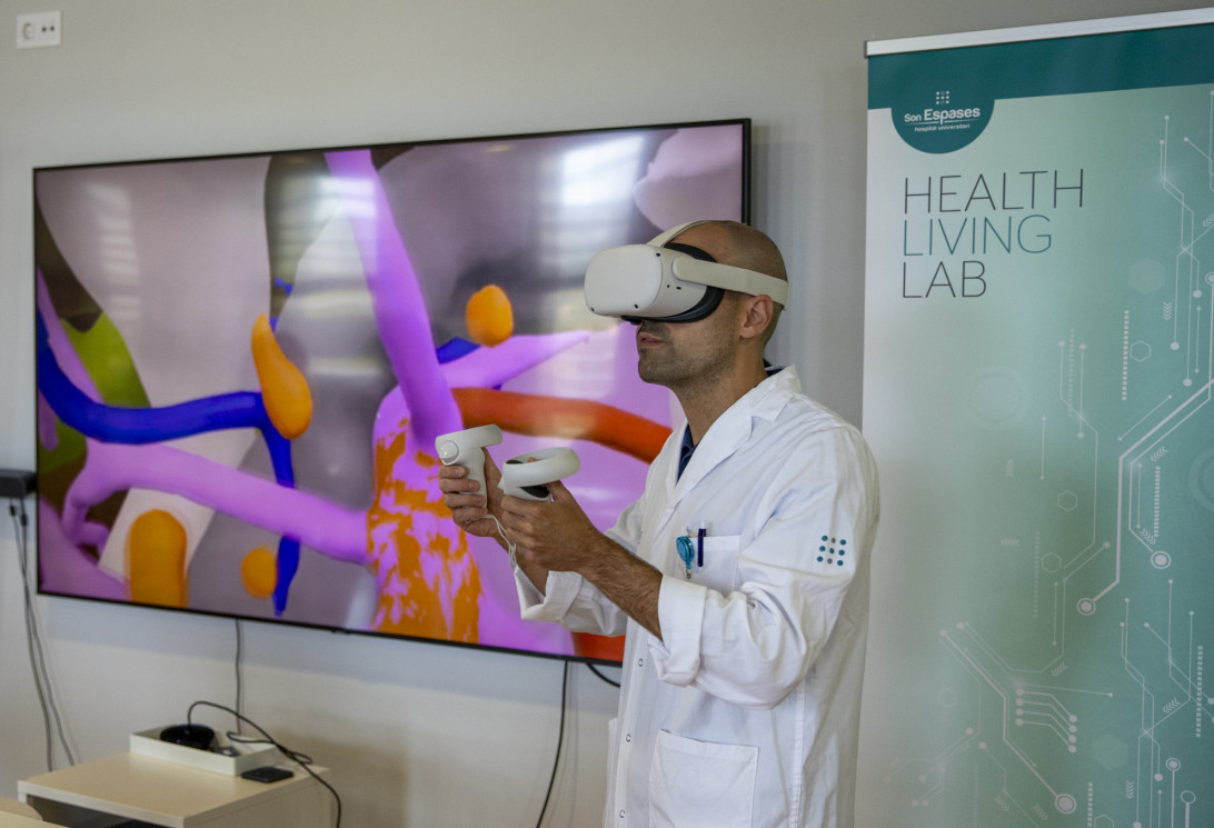 Esta imagen ilustra que: Una nueva tecnología permite a los cirujanos ver el cáncer en 3D y evitar operaciones más agresivas